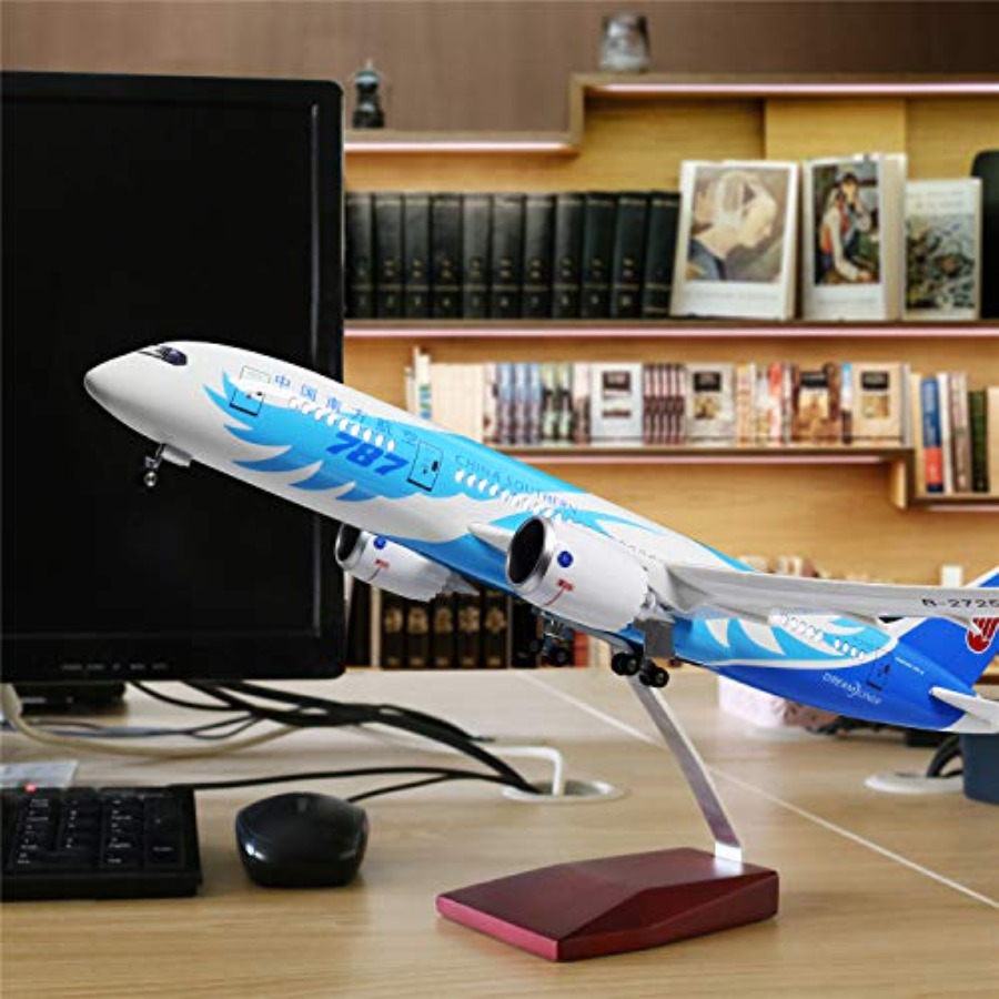 Modelo de avião 18 1:130 para  - Office Lighting Decor avaliação e preço